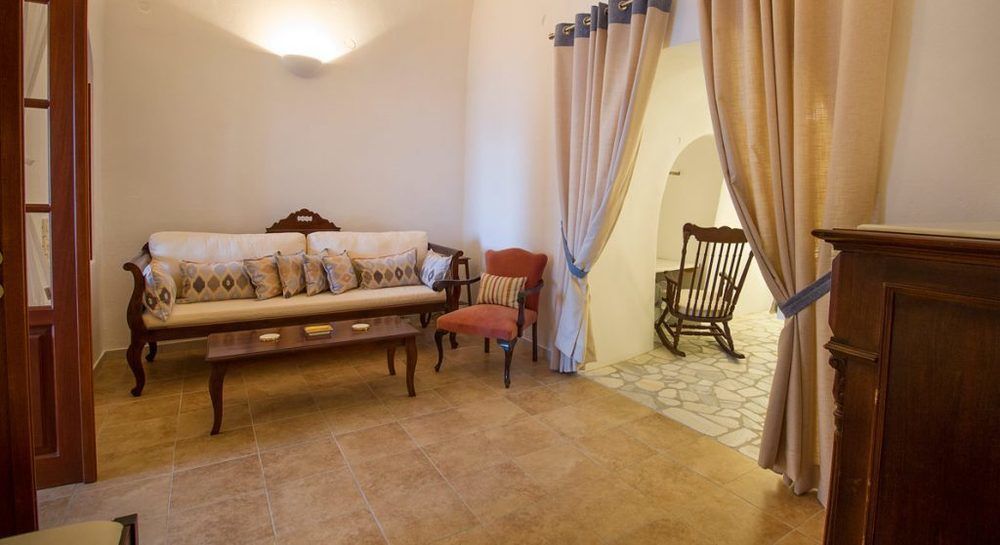 La Maltese Private House Imerovigli Exterior photo