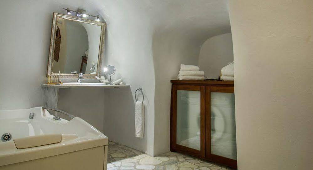 La Maltese Private House Imerovigli Exterior photo